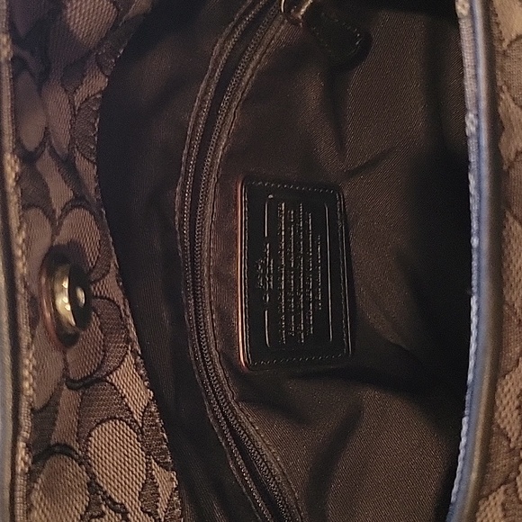 Coach large handbag silver hardware - Picture 11 of 14